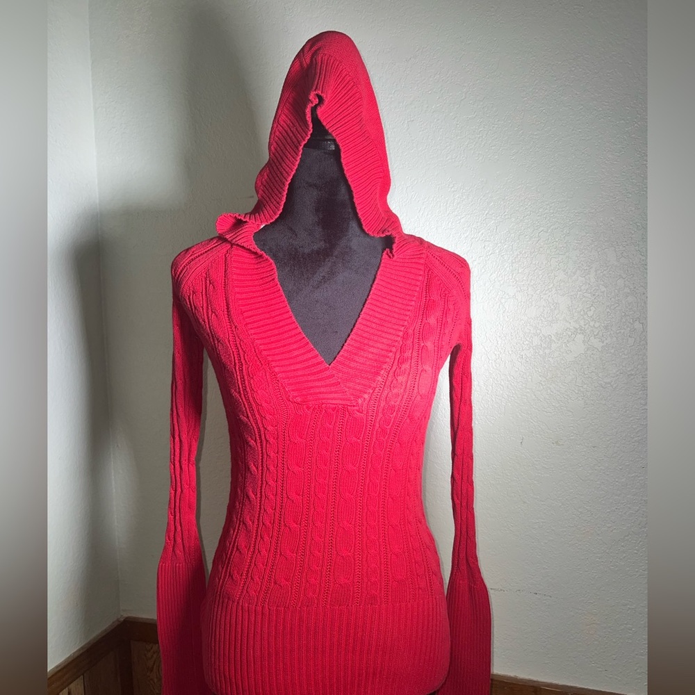 American Eagle Y2K -2010s Red Knit Sweater W/hood Size s